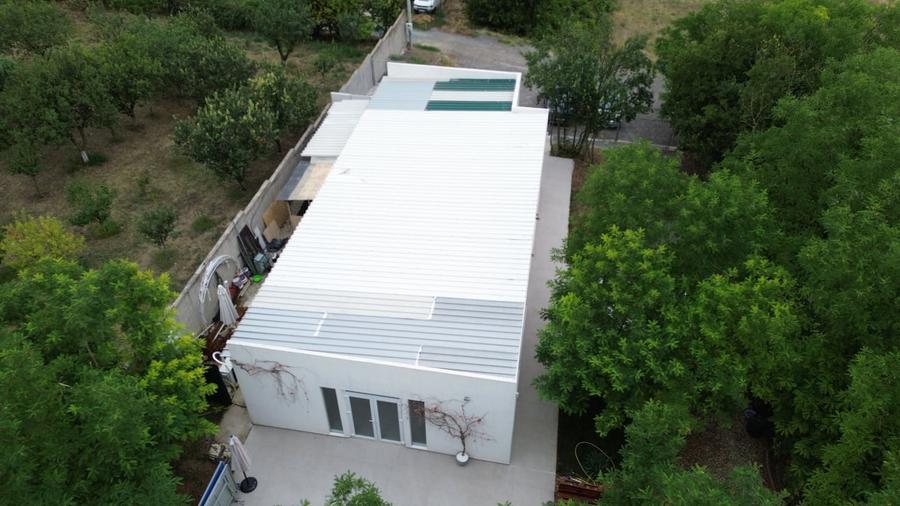 Casă individuală cu 5 camere cu Canalizare în Frumușani