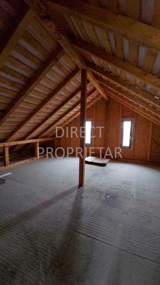 Casă cu 4 camere în Bradu
