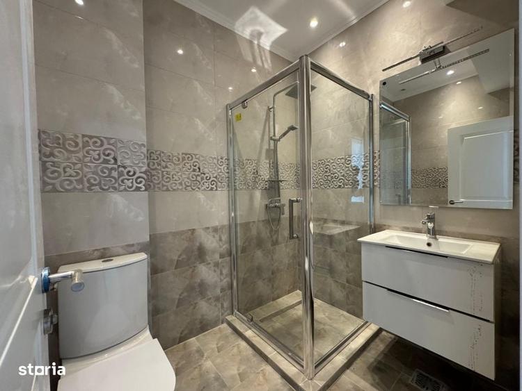 Apartament cu 3 camere în Palazu Mare