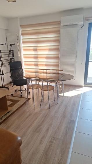 Apartament de închiriat - 9
