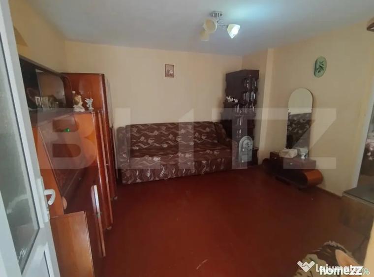 Casă cu 4 camere cu Teren 1100 Mp în Central