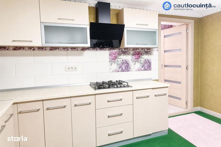 Casă cu 3 camere cu Teren 237 Mp în Andronache