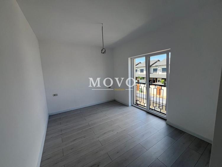 Duplex cu 4 camere cu Canalizare în Chișoda