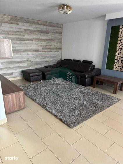 Casă cu 4 camere decomandat cu Teren 450 Mp în Central