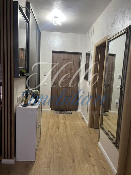 Apartament cu 2 camere semidecomandat, mobilat în Florești