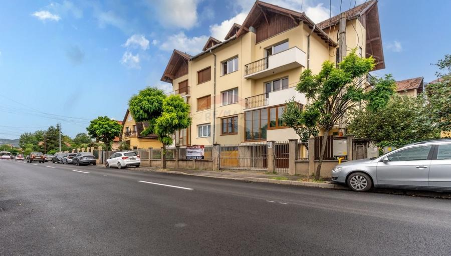 Apartament cu 3 camere decomandat în Grigorescu