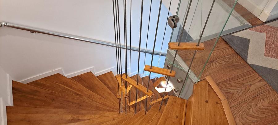 Apartament cu 4 camere decomandat, mobilat în Ultracentral