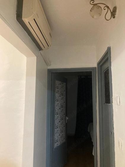 Apartament cu 2 camere decomandat în Lipovei