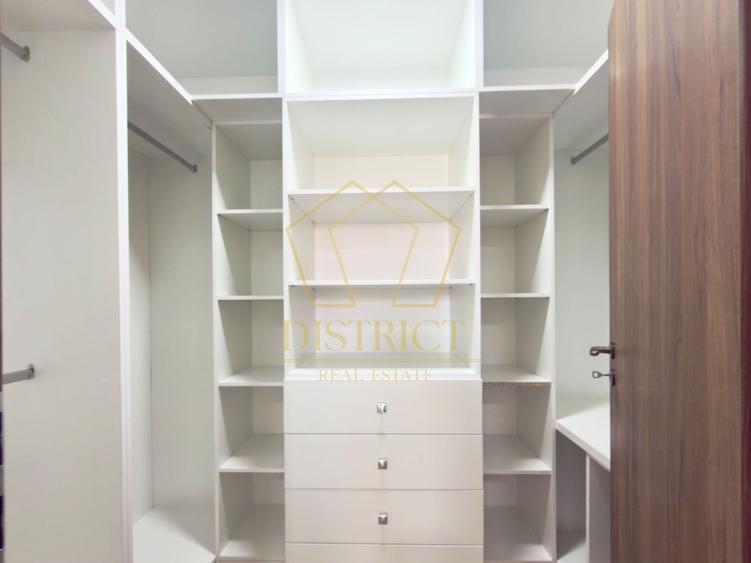 Duplex cu 5 camere cu Canalizare în Dumbrăvița