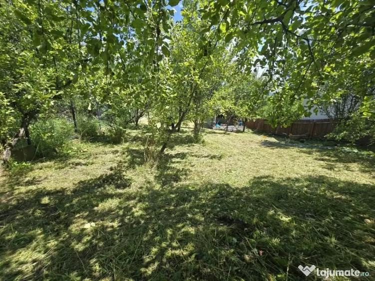Casă cu 2 camere cu Teren 650 Mp în Ghioșești