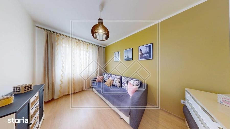 Apartament cu 3 camere, 2 bai si balcon Avangarden - 2