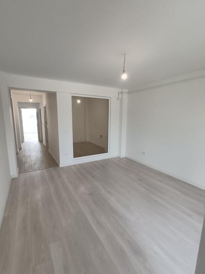 Apartament cu 2 camere decomandat în Valea Lupului