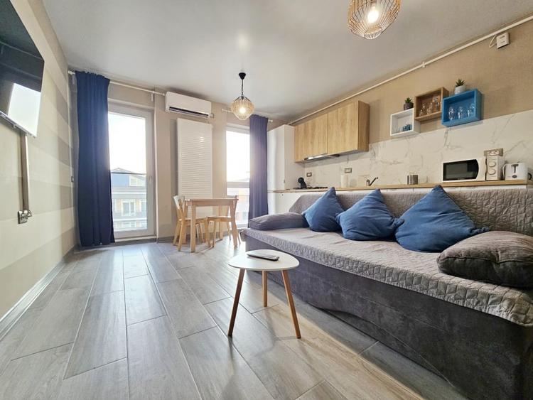 Apartament cu 2 camere decomandat, mobilat în Mamaia-Sat