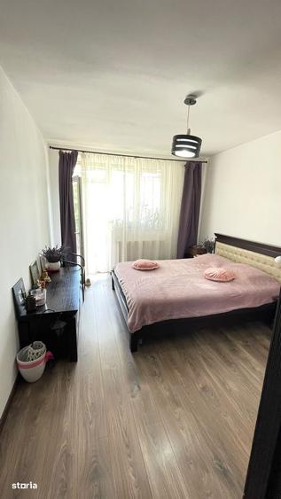 Apartament cu 3 camere în Florești