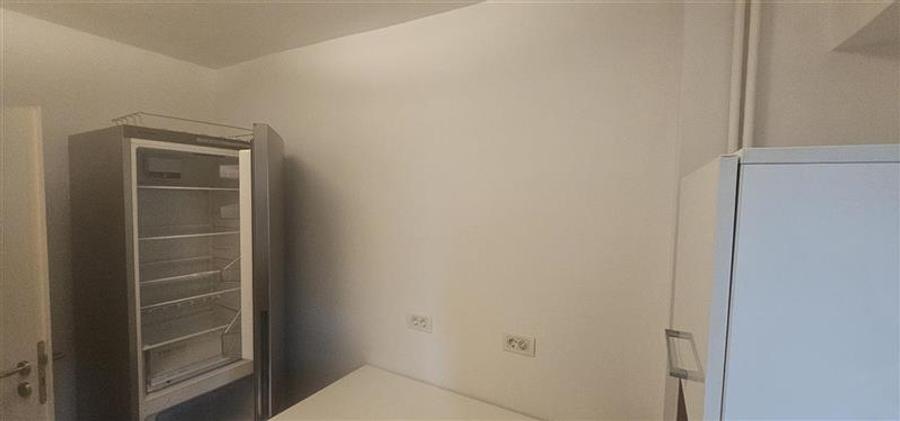 Apartament cu 3 camere decomandat, mobilat în Unirii