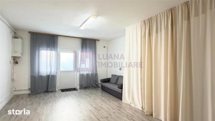 Spațiu comercial, de 50 mp, în Ștrand