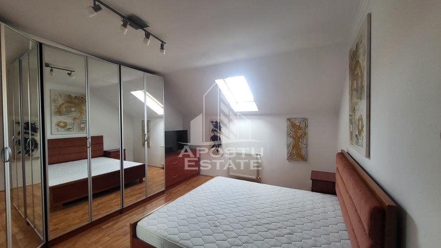 Apartament cu 3 camere decomandat, mobilat în Dumbrăvița