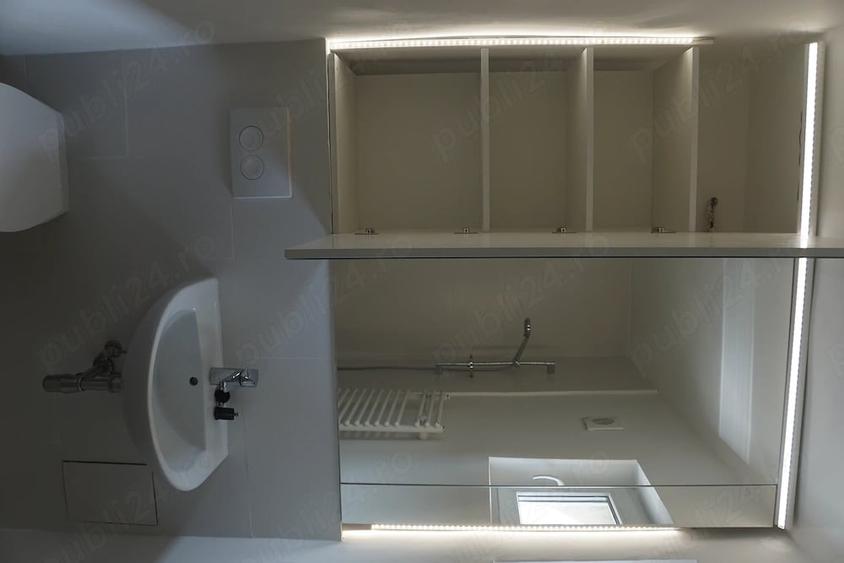 Apartament cu 3 camere semidecomandat, mobilat în Dacia