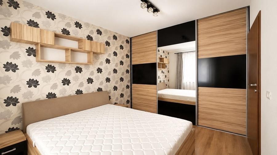 Apartament cu 2 camere decomandat în Girocului