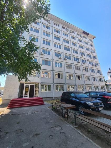 Garsonieră în Port
