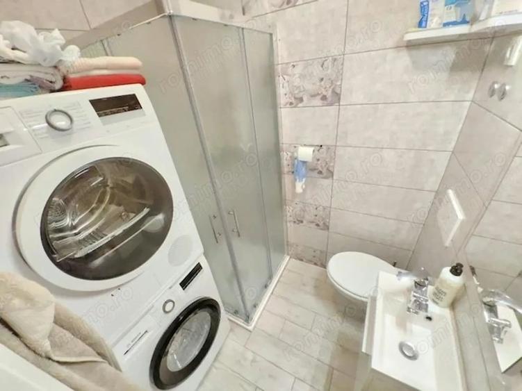 Apartament cu 2 camere decomandat în Complex Studențesc