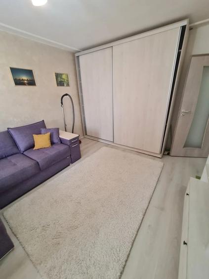 Apartament cu 2 camere nedecomandat în Tătărași