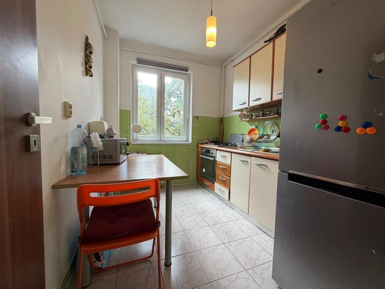 Apartament cu 2 camere semidecomandat în Sud