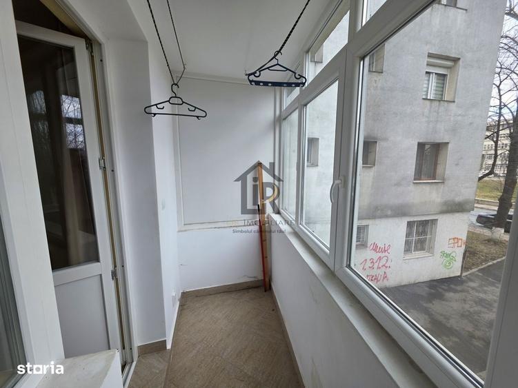 Apartament cu 2 camere nedecomandat, mobilat în Splai Bahlui