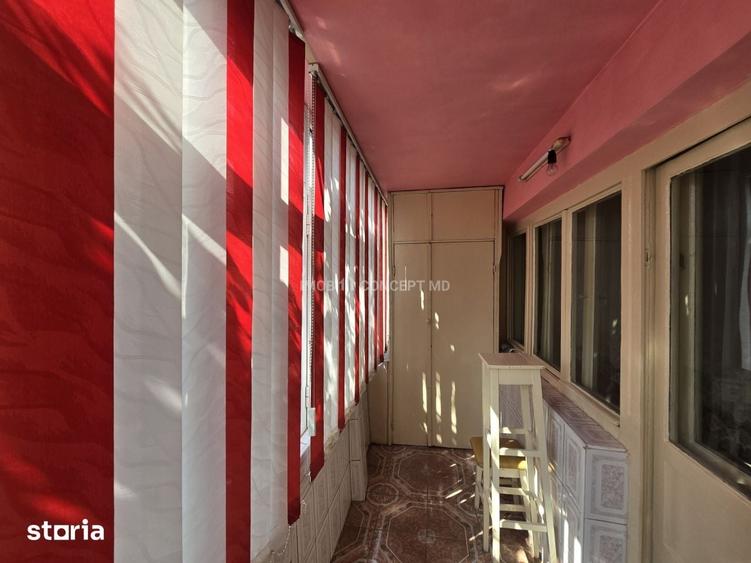 Apartament cu 2 camere decomandat în Vest