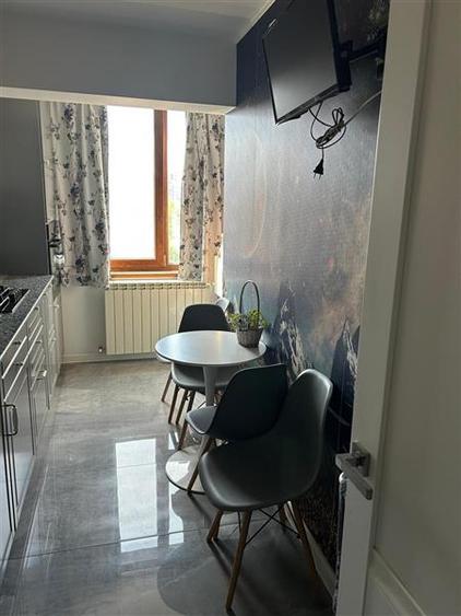 Apartament cu 2 camere nedecomandat, mobilat în Cișmigiu
