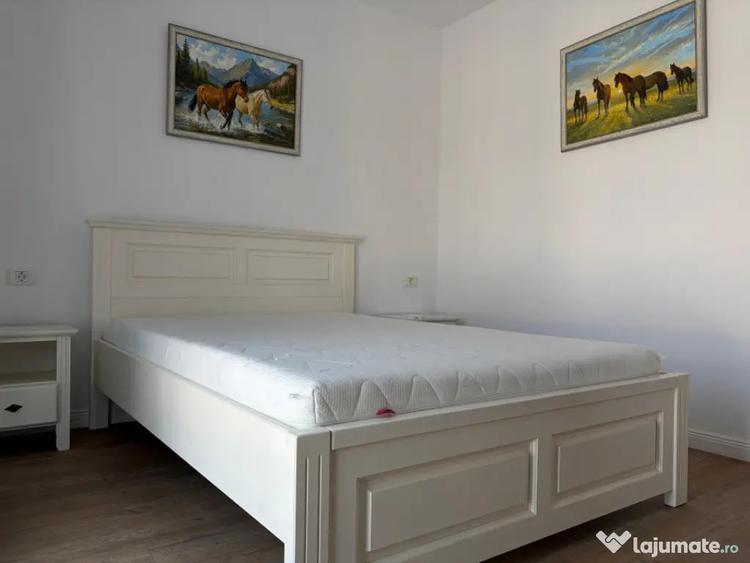 Apartament cu 3 camere decomandat, mobilat în Primo