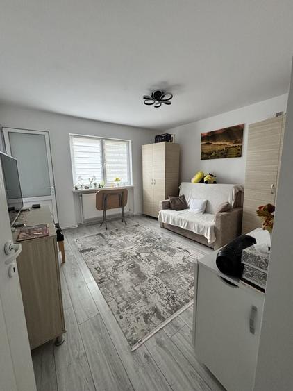 Vand apartament 2 camere - 6
