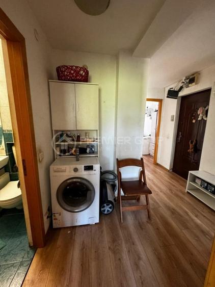 Apartament cu 3 camere decomandat în Tătărași