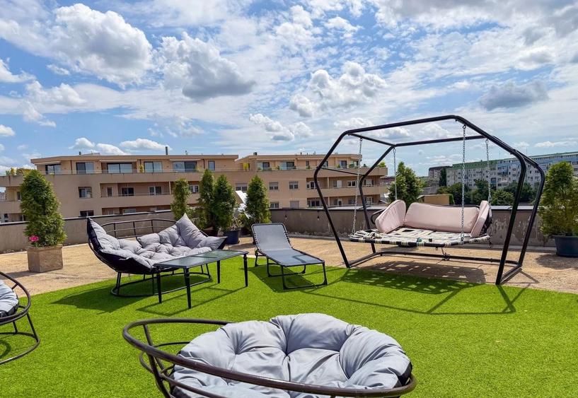 Casă individuală cu 6 camere cu Canalizare în Timpuri Noi