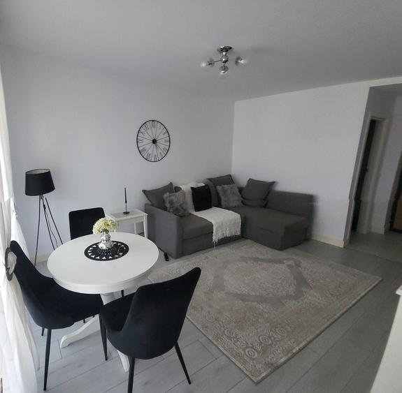 Apartament cu 2 camere decomandat, mobilat în Pipera