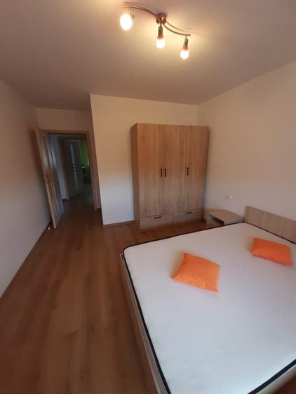 Apartament cu 3 camere decomandat în Șelimbăr