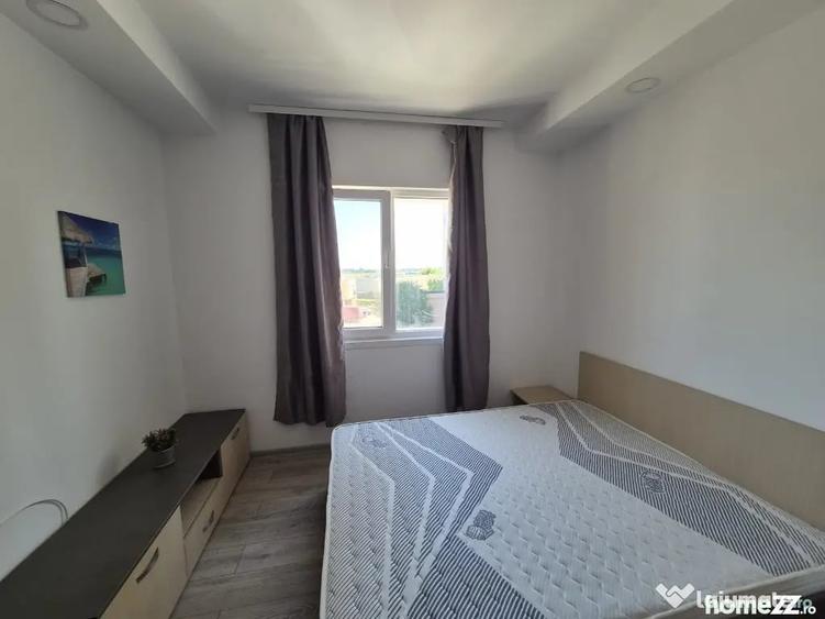 Apartament cu 2 camere semidecomandat în Ștefăneștii de Jos