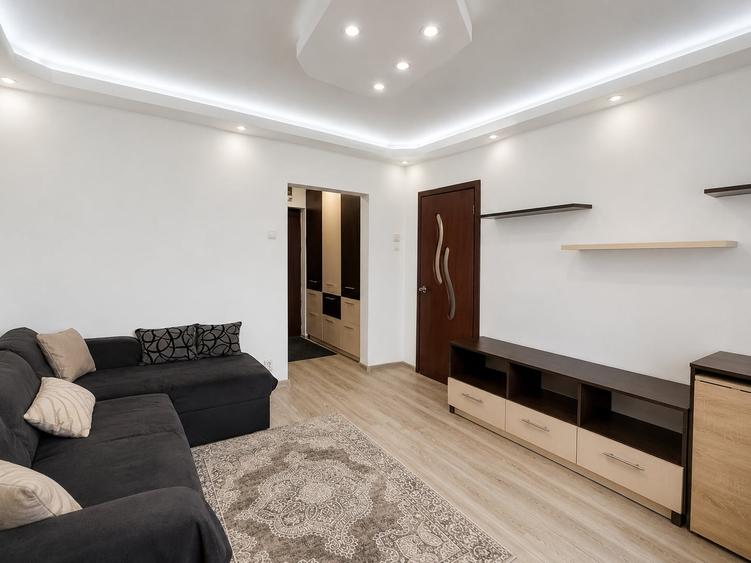 Apartament cu 2 camere semidecomandat în 1 Decembrie 1918
