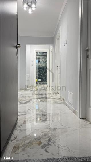 Apartament cu 3 camere decomandat în Centrul Civic