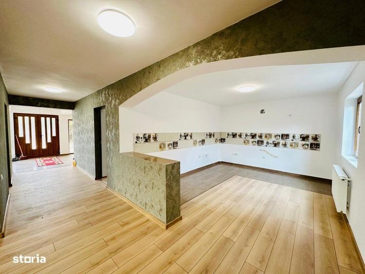 Casă cu 4 camere în Crevedia