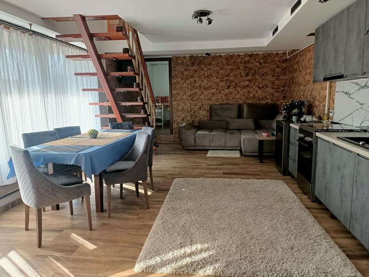 Casă cu 2 camere cu Teren 235 Mp în Central