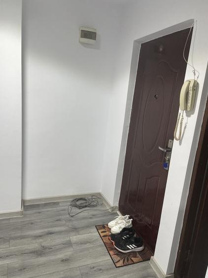 Apartament de inchiriat sau de vanzare in Corabia - 1