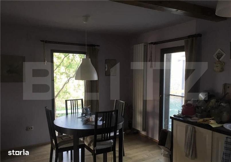 Casă cu 3 camere în Mera