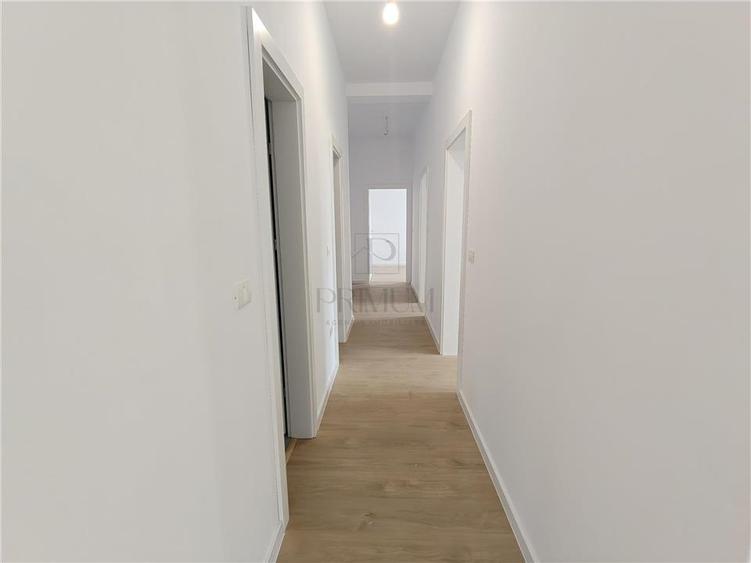 Duplex cu 4 camere cu Canalizare în Moșnița Nouă