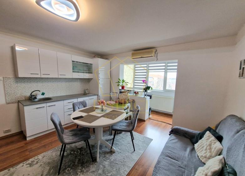 Apartament cu 3 camere semidecomandat, mobilat în Șagului
