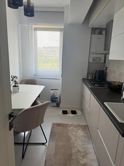 Apartament cu 2 camere decomandat în Exterior Vest