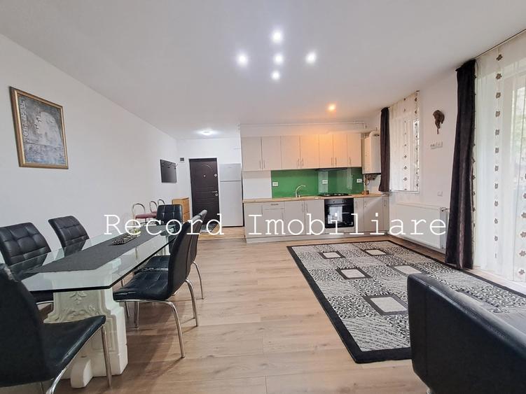 Apartament cu 3 camere semidecomandat în Florești