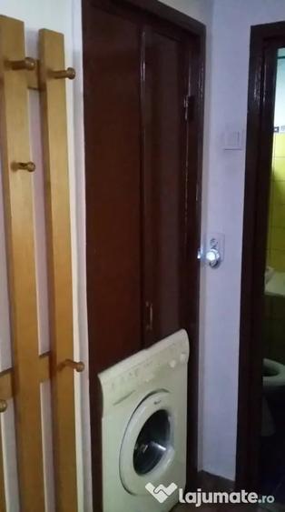Apartament cu 3 camere decomandat în Gării
