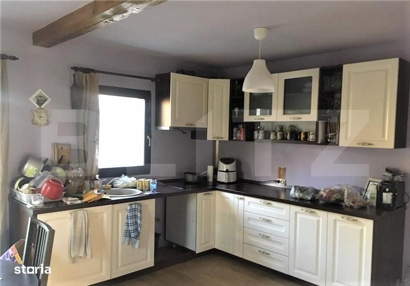 Casă cu 3 camere în Mera