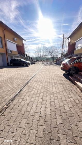 Casă cu 4 camere cu Teren 70 Mp în Depozitelor